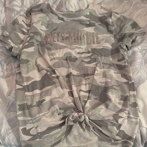 abercrombie kids Camo Print Tee with Knotted Front - Gray & Green